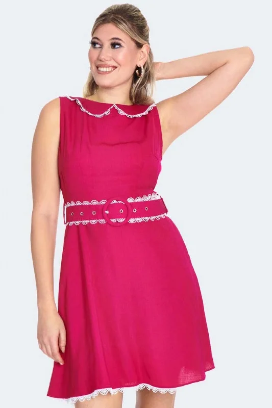 Empire Waist Women Dress to Accentuate the Bust and Conceal the WaistCollared Sleeveless 60s Dress