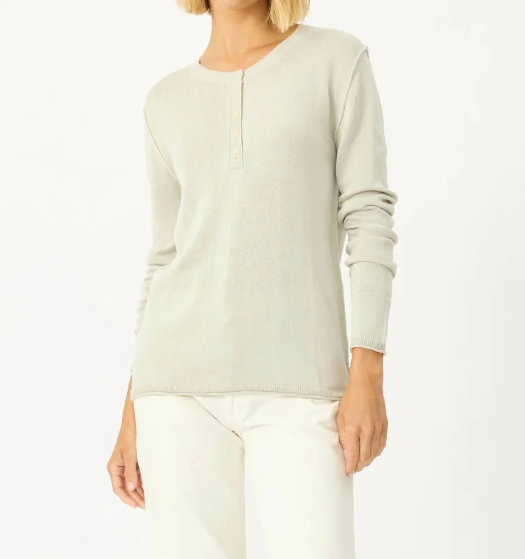 Organic Cotton Women Sweater for an Eco - Friendly ChoiceSutton Henley In Grey