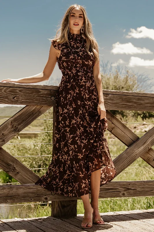 Mini Women Dress with a Short Hem for a Young and Trendy StyleKearny Ruffle Maxi Dress | Brown + Natural