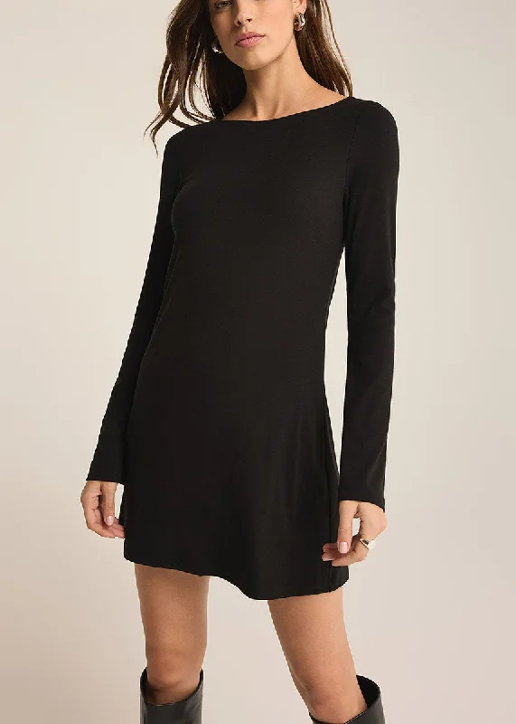 Plus Size Women Dress with a Flattering A - Line Cut for Comfort and StyleLola Mini Dress - Black