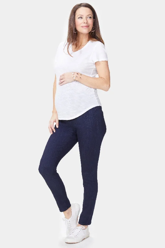 Skinny women jeans with a form - fitting designAmi Skinny Maternity Jeans - Mabel