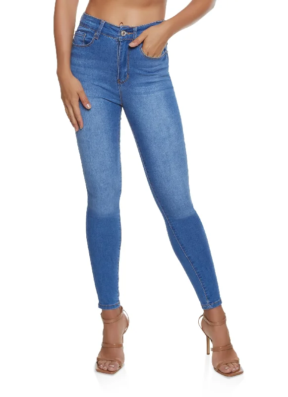 Plus - size women jeans for a comfortable and stylish fitWAX Basic Skinny Jeans