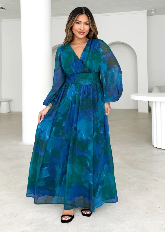 Ruffled Women Dress with Multiple Layers for a Playful and Girly StyleAmelle Maxi Dress - Blue Watercolour