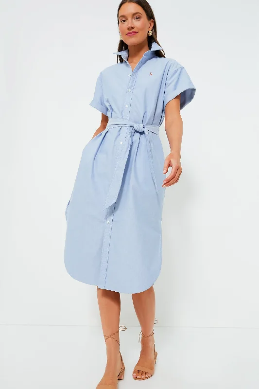 Sheath Women Dress with a Tailored Fit for a Professional LookBlue Cotton Oxford Shortsleeve Day Dress