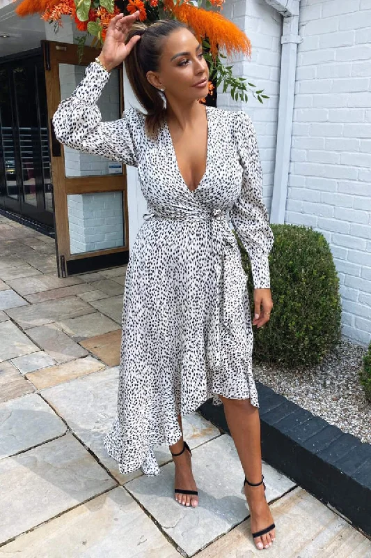 Off - the - Shoulder Women Dress for a Romantic and Feminine LookCream Printed Asymmetric Hem Midi Dress