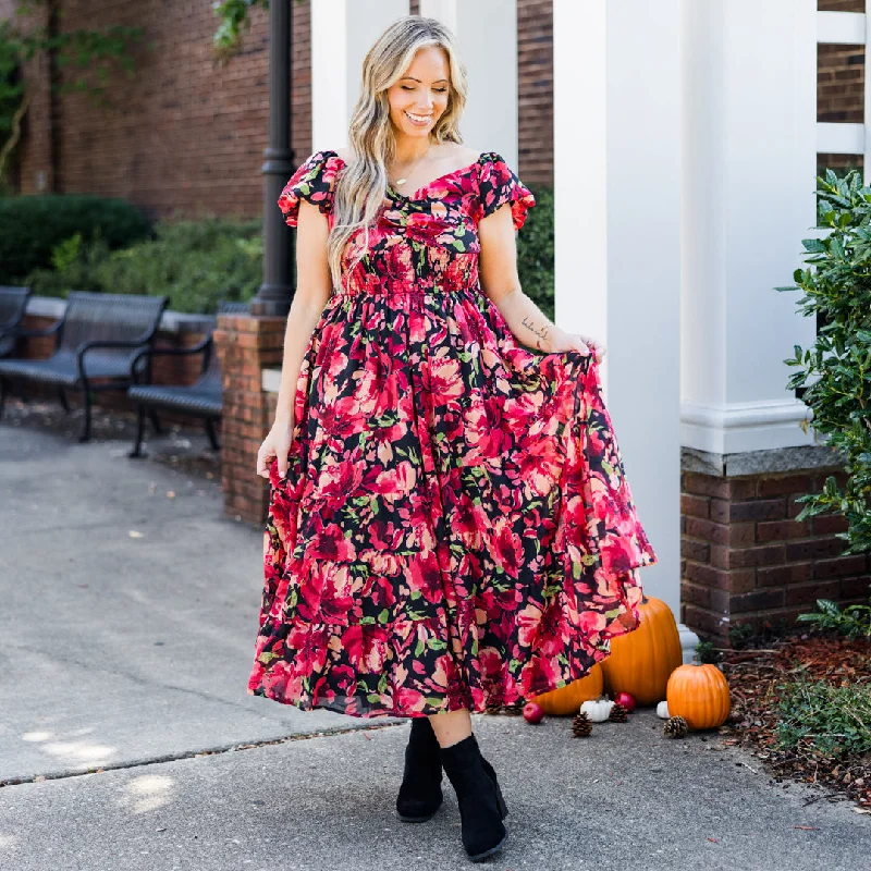 Long - Sleeve Women Dress in Velvet for a Luxurious Winter LookLove From Above Dress, Black Floral