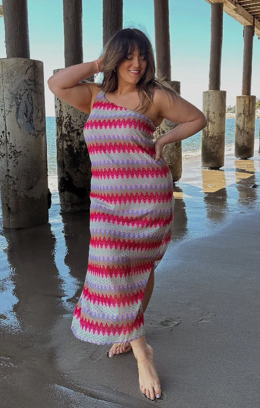 Halter Neck Women Dress to Show Off the Shoulders and NecklineNice Midi ~ Riviera Zigzag Crochet