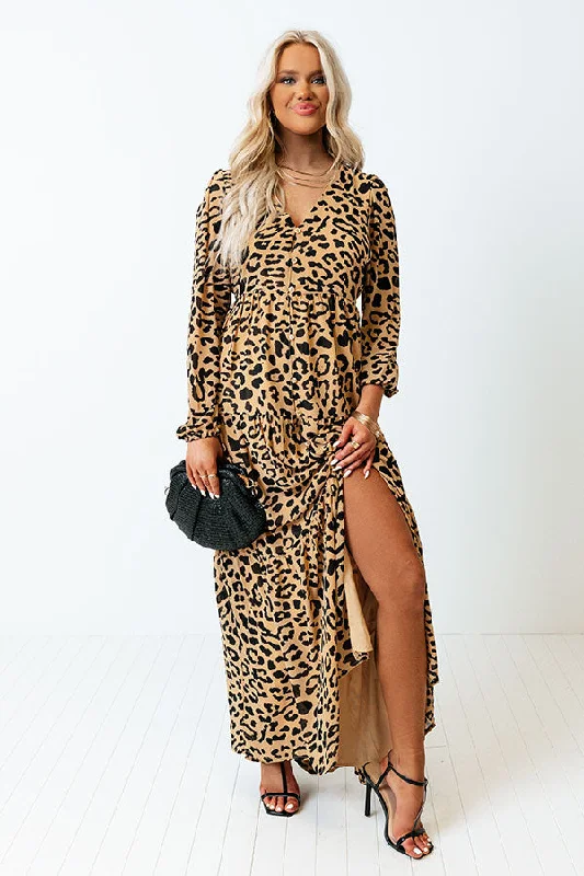 Plus Size Women Dress with a Flattering A - Line Cut for Comfort and StyleSeas The Moment Leopard Maxi