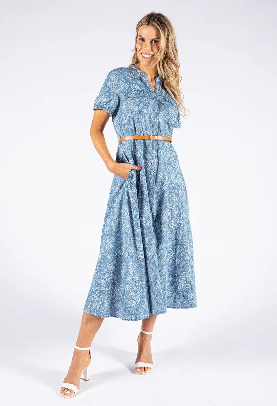 Ball Gown Women Dress with a Full Skirt for a Princess - like LookShort Sleeve Paisley Print Denim Dress