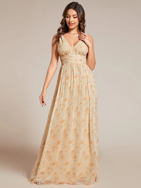 Backless Women Dress for a Sexy and Alluring Look at Evening EventsPleated Sleeveless V-Neck Chiffon Maxi Dress