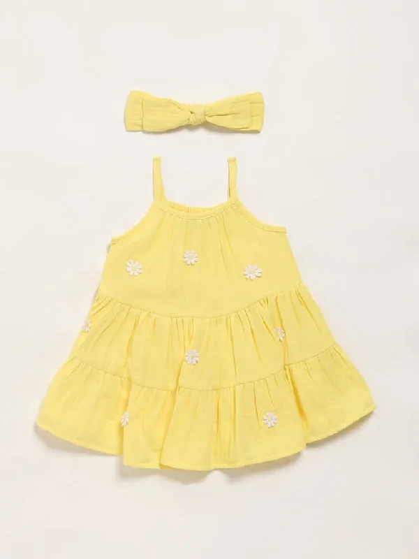 Cargo Women Shorts with Multiple Pockets for FunctionalityHOP Baby Yellow Seersucker Dress & Hairband